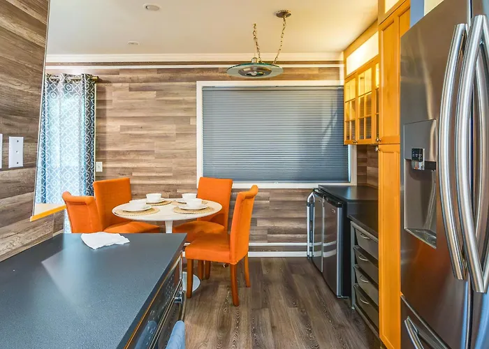 Holiday home Walkable < 1 Mi To Asu Campus!
